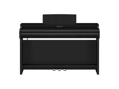 Yamaha Clavinova CLP825 Piano click to zoom image