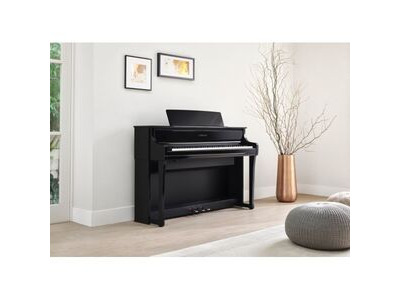 Yamaha CLP885 Digital Piano Black click to zoom image