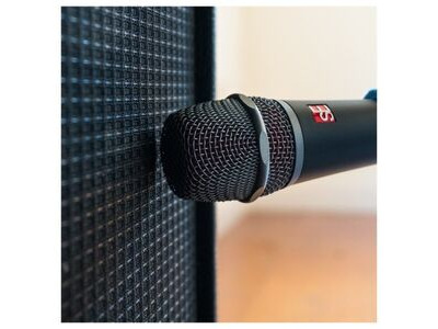 sE Electronics V7X Dynamic Instrument Microphone click to zoom image