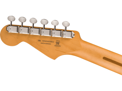 Fender Player II Stratocaster[REG] HSS, Rosewood Fingerboard, White Blonde click to zoom image