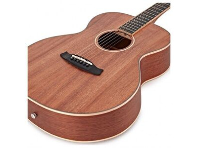 Tanglewood TWUF Acoustic Guitar click to zoom image