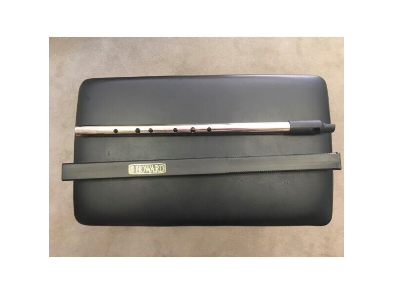 Howard Classic Low D Nickel Whistle Black click to zoom image